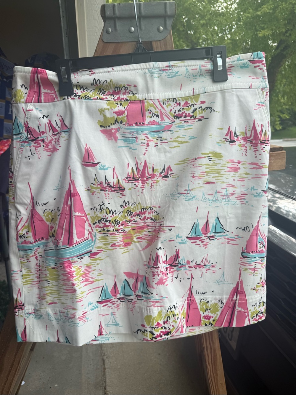 Talbots White Mini Skirt with Pink & Aqua Sailboat Print